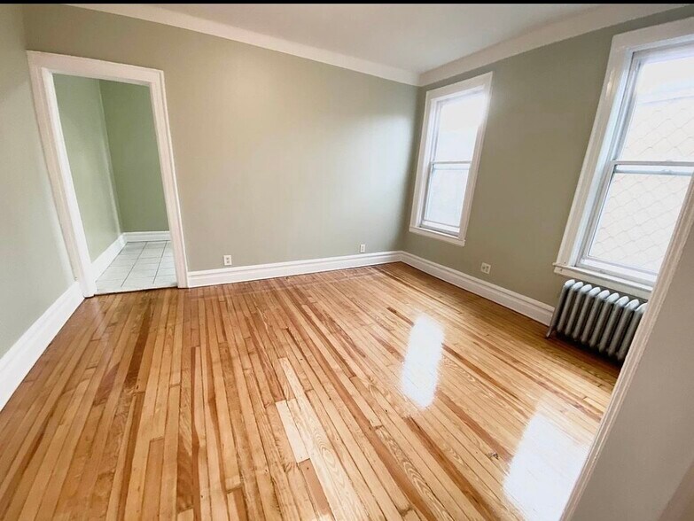 More Photos Of 36-31 30th St, Astoria Apartments For Sale