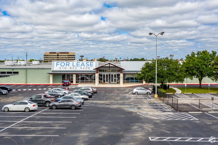 More Photos Of 2735 Austin Hwy, San Antonio Office For Sale