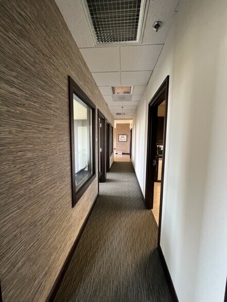 More Photos Of 50 SW Pine St, Portland Office For Lease