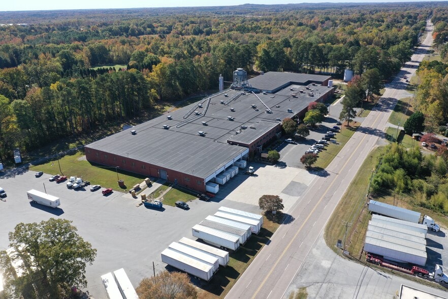 More Photos Of 1302 N Salisbury Ave, Salisbury Warehouse For Sale