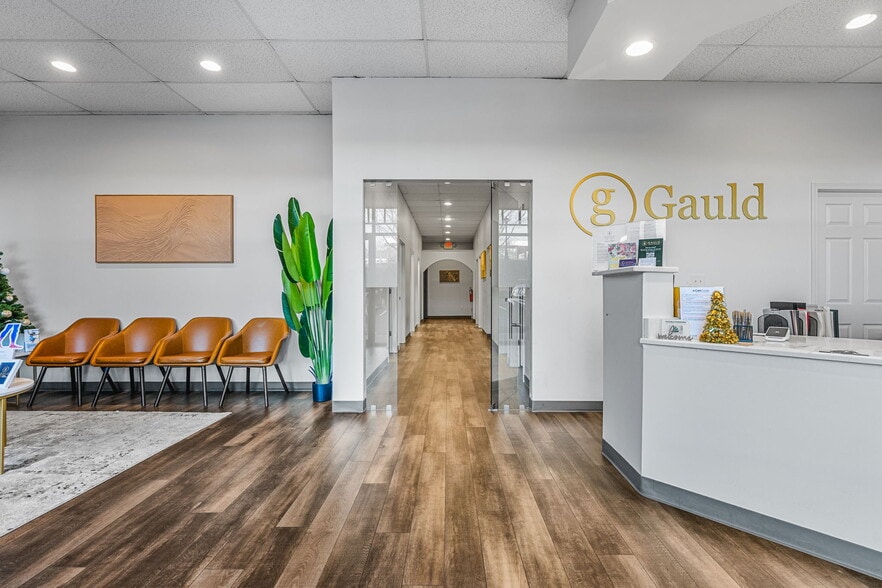 More Photos Of 1075 Whitlock Ave, Marietta General Retail For Lease