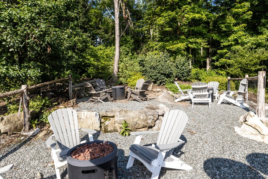 More Photos Of 45 State Route 94, Blairstown Restaurant For Sale