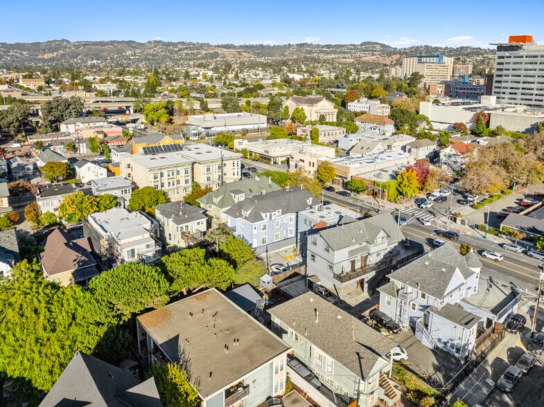 More Photos Of 3227-3231 Telegraph Ave, Oakland Apartments For Sale