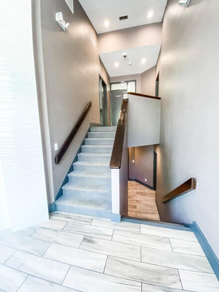 More Photos Of 2301 Stonehenge Dr, Raleigh Office For Lease