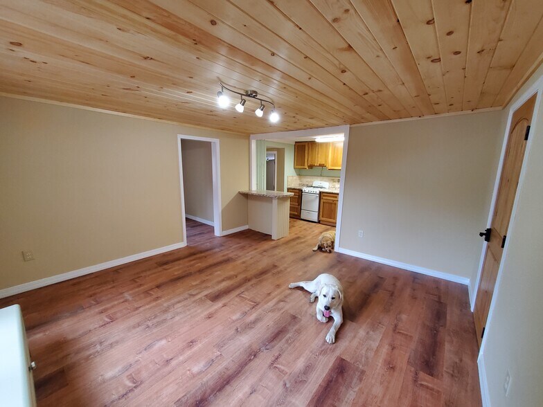 More Photos Of 2755 Main St, Lake Placid Apartments For Sale