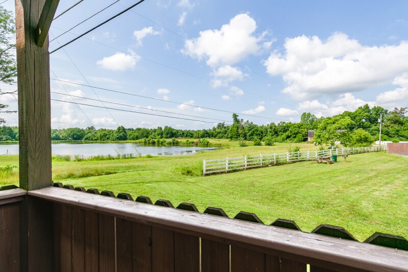 More Photos Of 111 Erie Ct, Shepherdsville Apartments For Sale