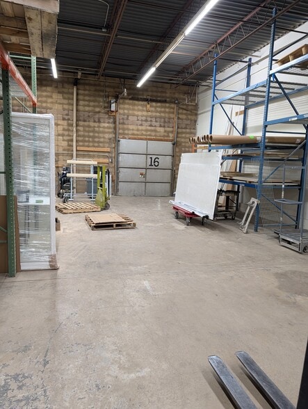 More Photos Of 8616 Xylon Ave N, Brooklyn Park Light Manufacturing For Lease