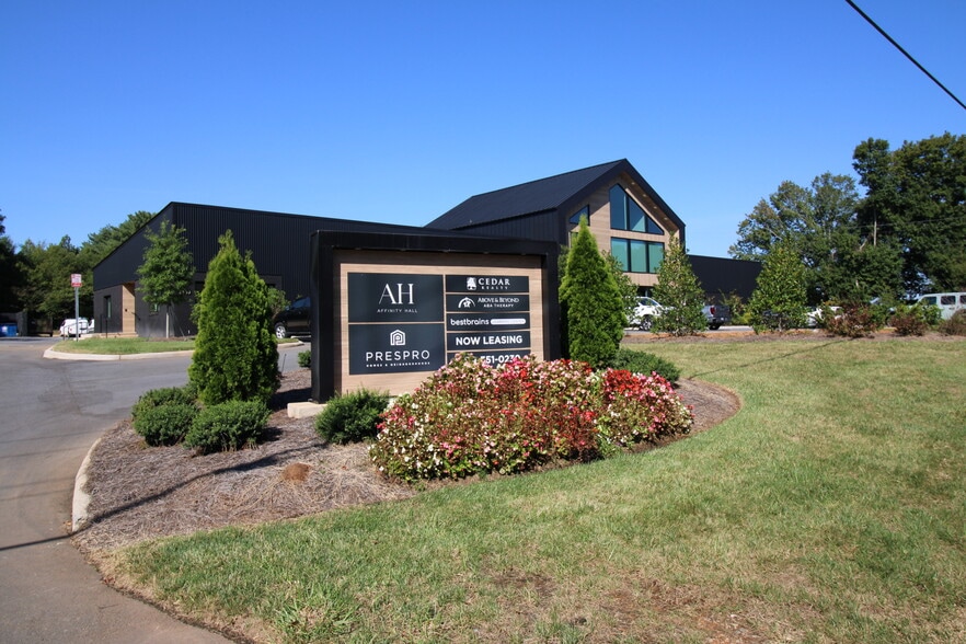 More Photos Of 2339 Odell School Rd, Concord Medical For Lease