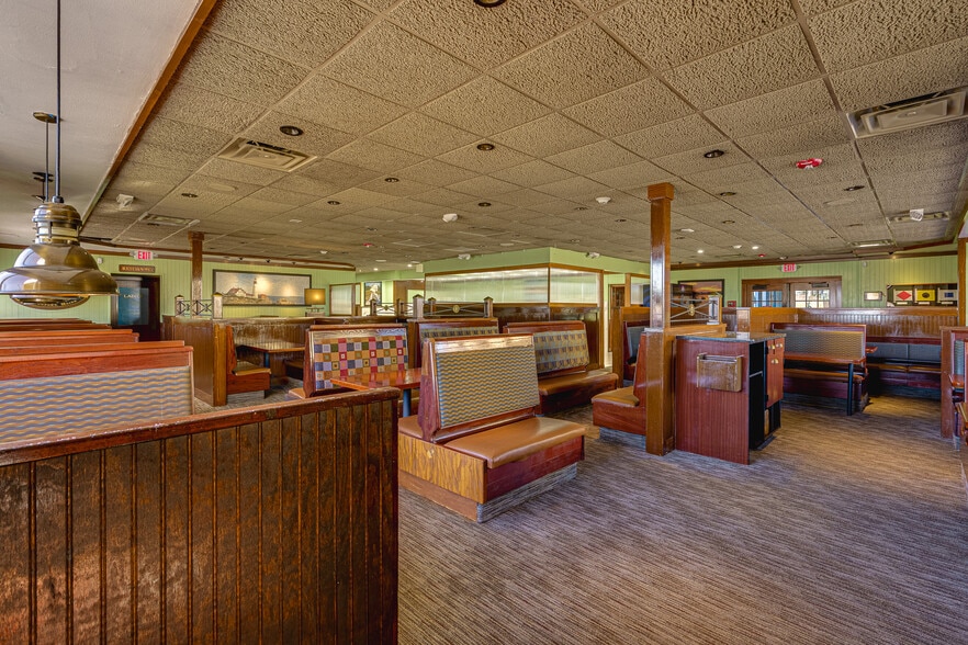 More Photos Of 3162 S Atlantic Ave, Daytona Beach Shores Restaurant For Lease