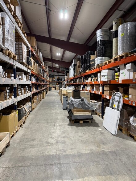 More Photos Of 2944 Betz Ct, Orefield Warehouse For Sale