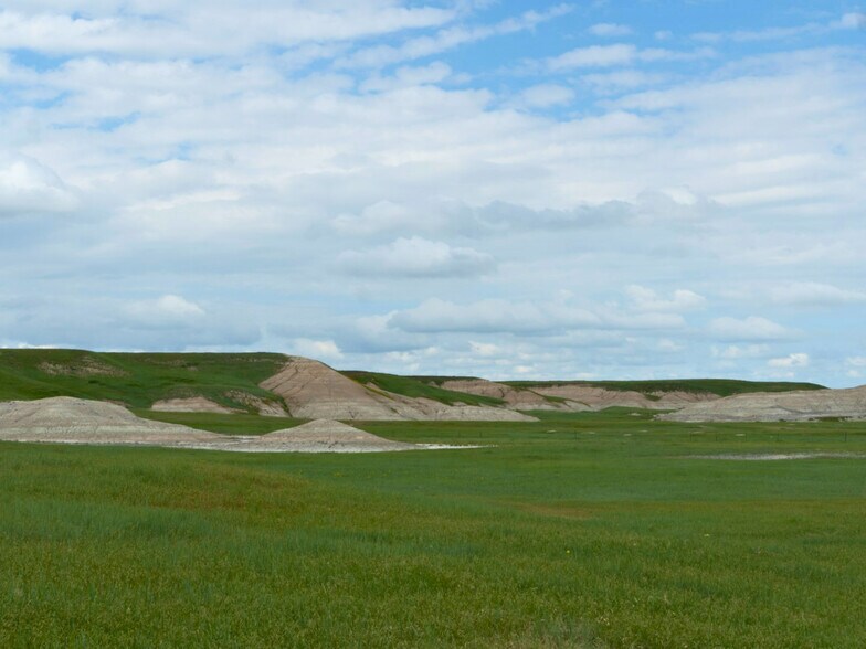 More Photos Of 24900 Spring Draw Rd, Scenic Land For Sale