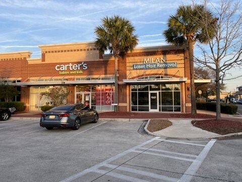 More Photos Of 8108 Abercorn St, Savannah Unknown For Lease