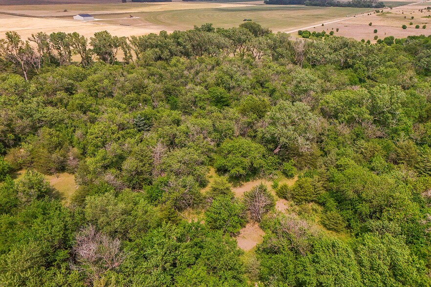 More Photos Of 9111 Long View Road, Burrton Land For Sale