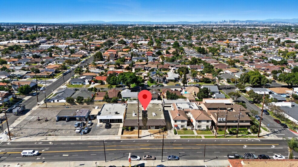 More Photos Of 12143 Downey Ave, Downey Apartments For Sale