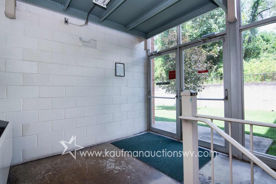 More Photos Of 100 Bluestone Rd, Mount Hope Research And Development For Sale