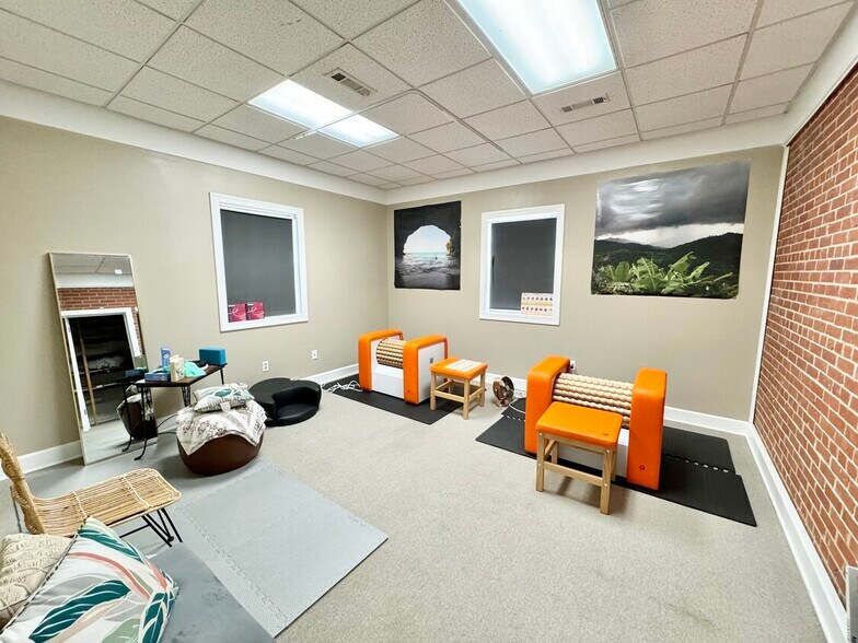 More Photos Of 114 S Conner St, Enterprise Loft Creative Space For Sale