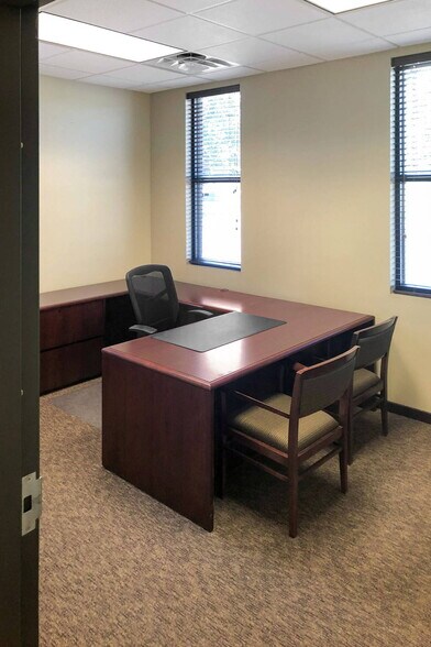 More Photos Of 291 E Hwy CC, Nixa Bank For Lease