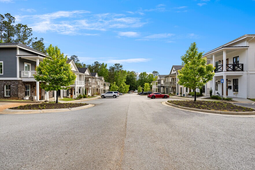 More Photos Of 3010 State, Peachtree City Office Residential For Sale