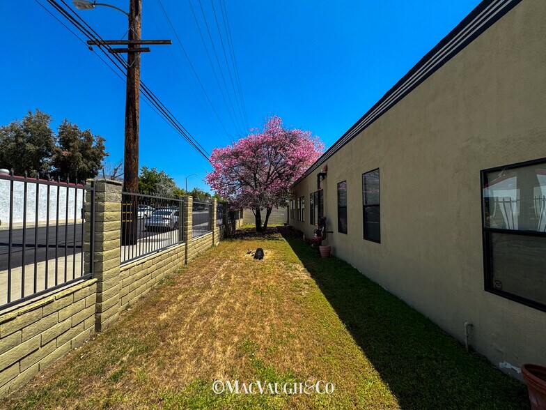 More Photos Of 904 S Alta Vista Ave, Monrovia Manufacturing For Lease