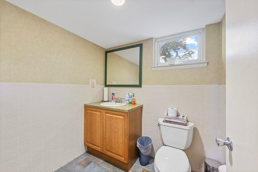 More Photos Of 6190 NW 11th St, Sunrise Office For Sale