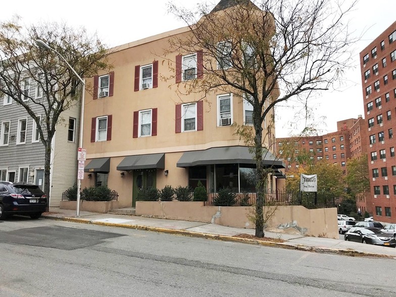 More Photos Of 128 Cortlandt St, Tarrytown Storefront Retail Residential For Sale
