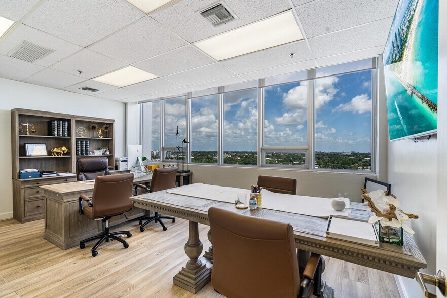 More Photos Of 2455 E Sunrise Blvd, Fort Lauderdale Loft Creative Space For Sale