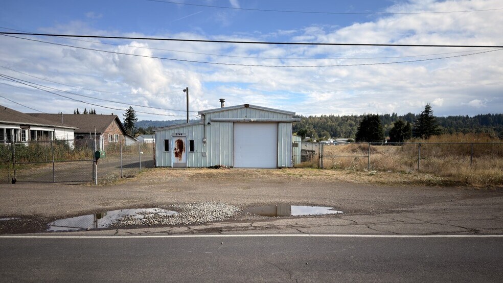 Primary Photo Of 2144 Pacific Ave S, Kelso Warehouse For Lease