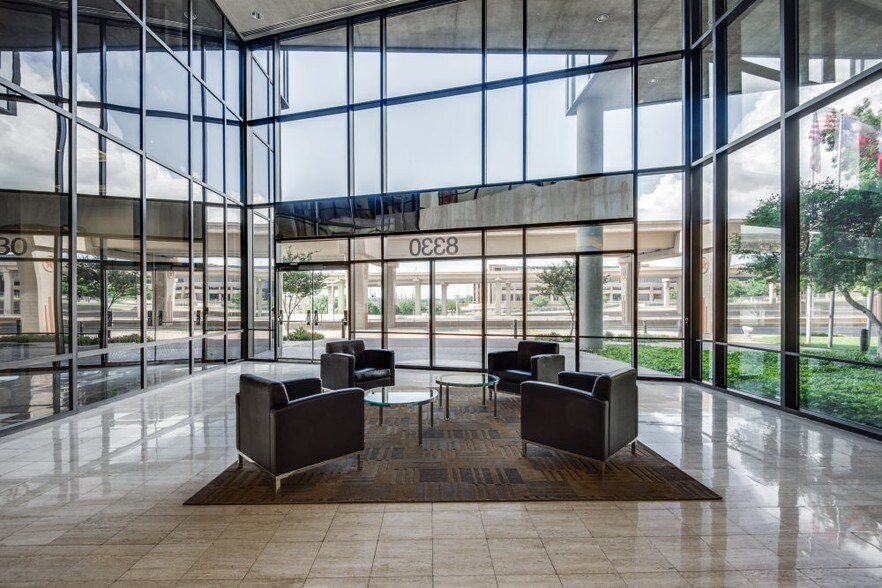 More Photos Of 8360 Lyndon B Johnson Fwy, Dallas Office For Sale