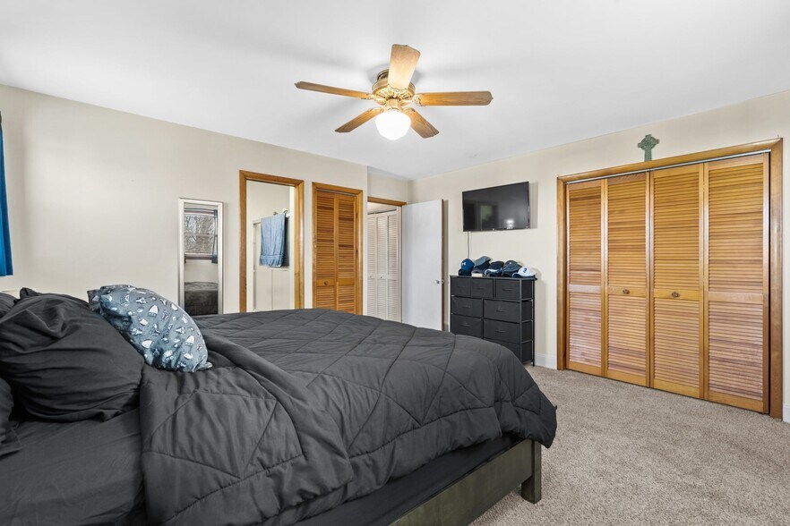 More Photos Of 309 Lynwood Ave, Jenkintown Warehouse For Sale