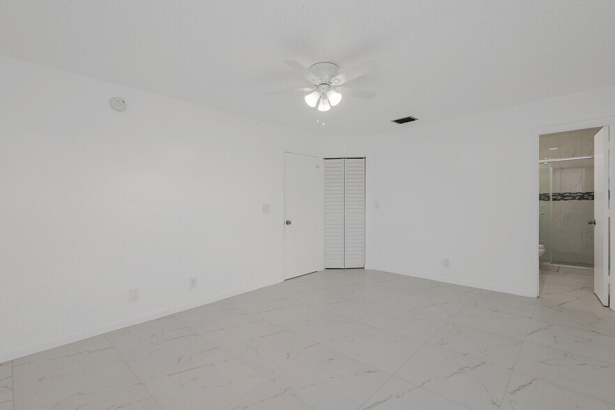 More Photos Of 10675-10687 Royal Palm Blvd, Coral Springs Apartments For Sale