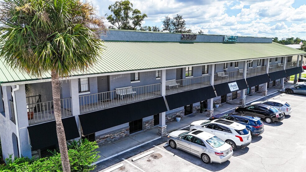 More Photos Of 101 Overlook Dr, Winter Haven Storefront Retail Residential For Sale