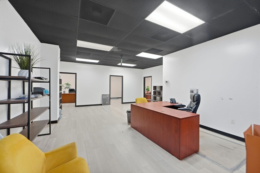 More Photos Of 3425 Sinclair Ln, Baltimore Warehouse For Sale