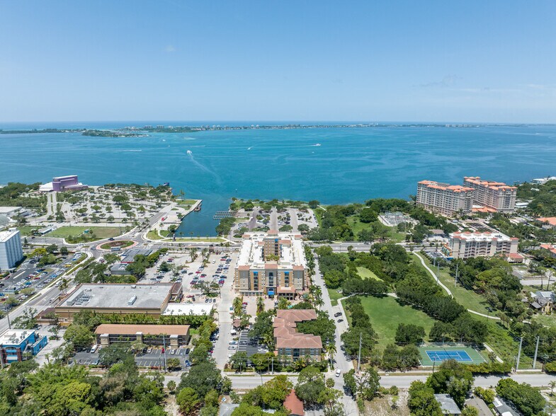 More Photos Of 1268 11th St, Sarasota Office For Sale