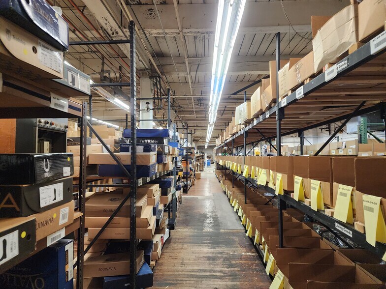 More Photos Of 75 Stark St, Hudson Manufacturing For Sale