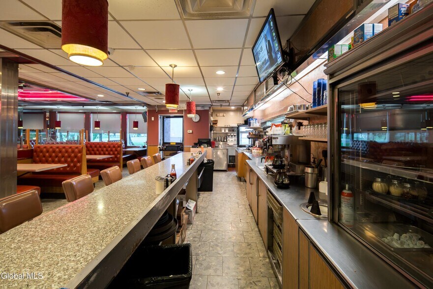 More Photos Of 855 Hoosick St, Troy Restaurant For Sale