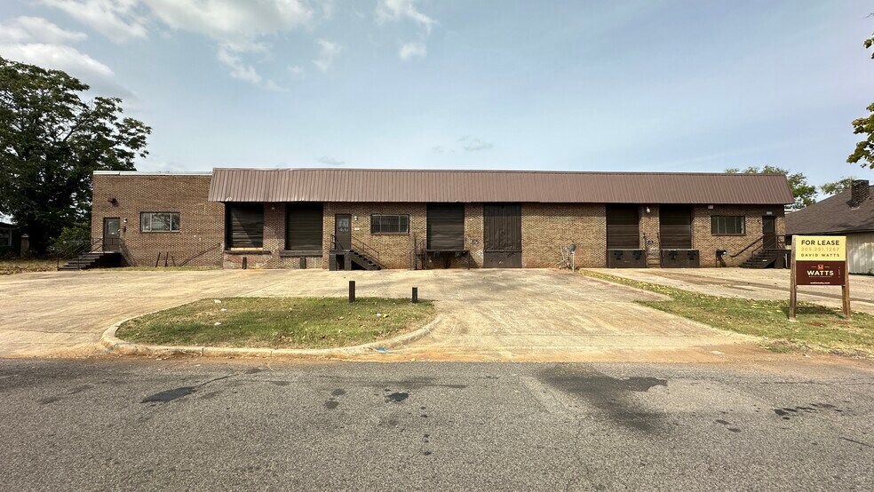 Primary Photo Of 816-824 2nd Ct W, Birmingham Manufacturing For Lease