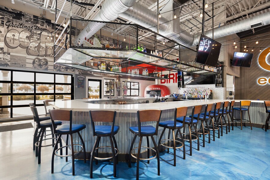 More Photos Of 12849 Ocean Gtwy, Ocean City Restaurant For Sale