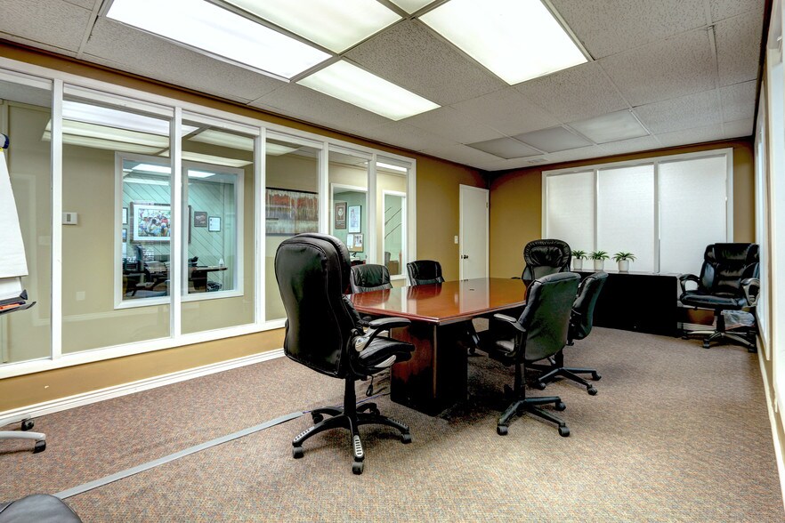 More Photos Of 240 S Wilcox St, Castle Rock Loft Creative Space For Sale