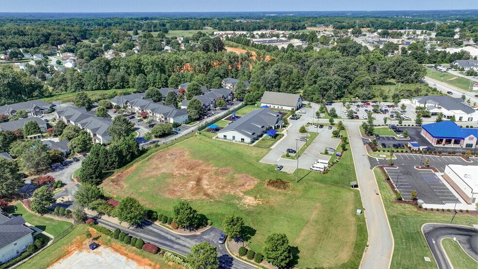 Primary Photo Of 1 Magnolia Cove Dr, Simpsonville Land For Sale