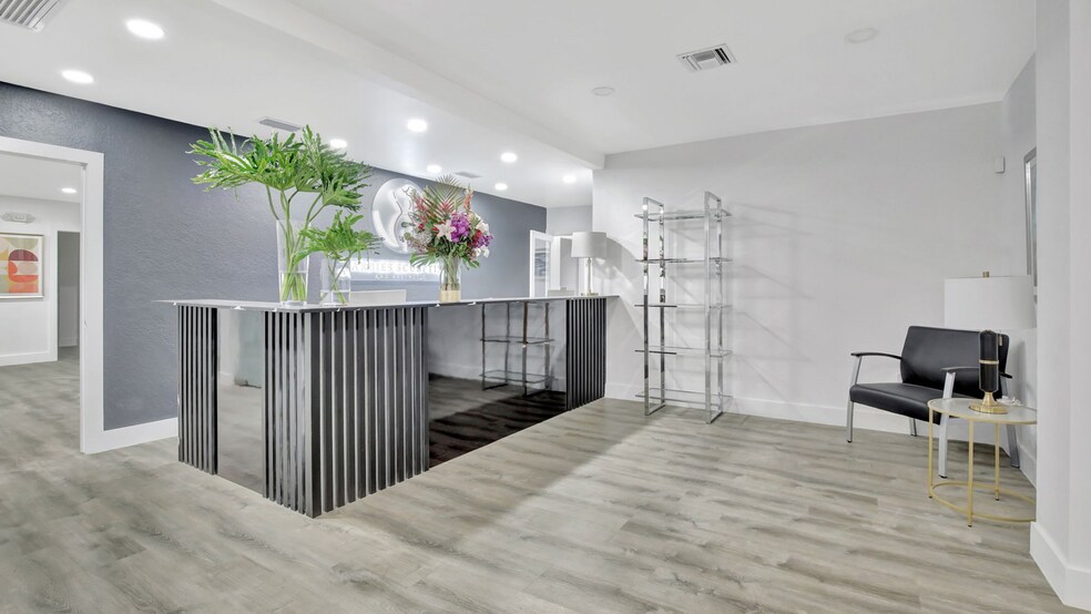 More Photos Of 7050 NW 4th St, Plantation Medical For Sale