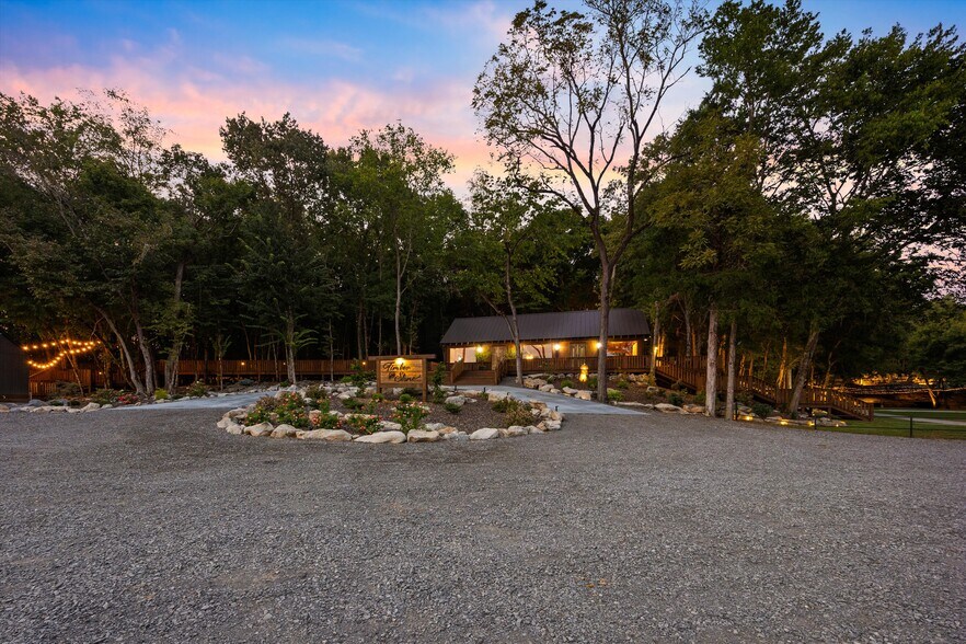 More Photos Of 4201 Pleasant Valley Rd, Union Grove Restaurant For Sale