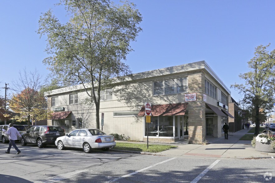 More Photos Of 7001-7003 W North Ave, Oak Park Office Residential For Sale