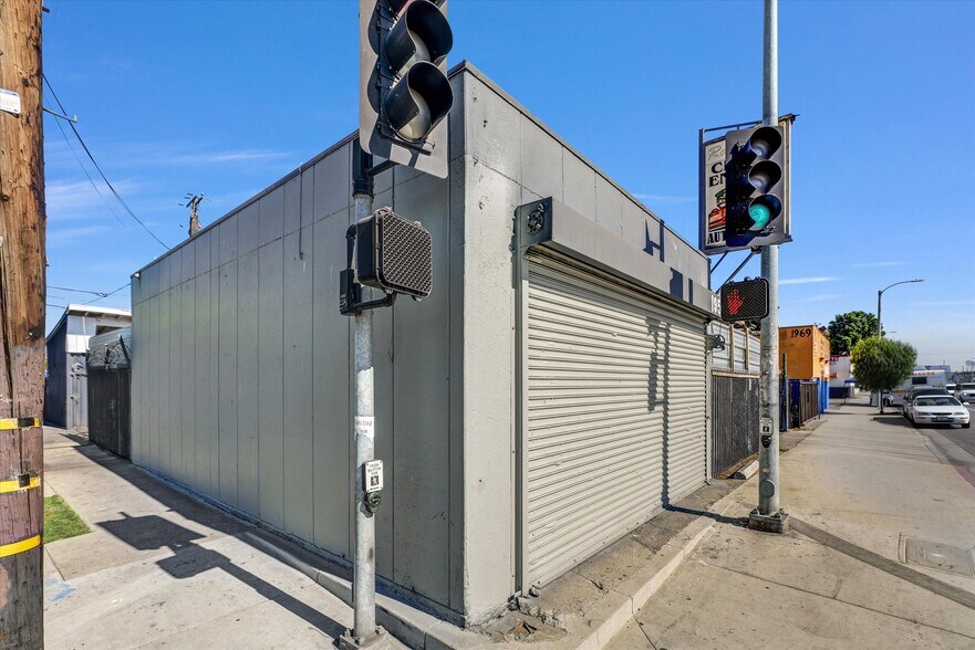 More Photos Of 1959 Firestone Blvd, Los Angeles Storefront Retail Residential For Sale