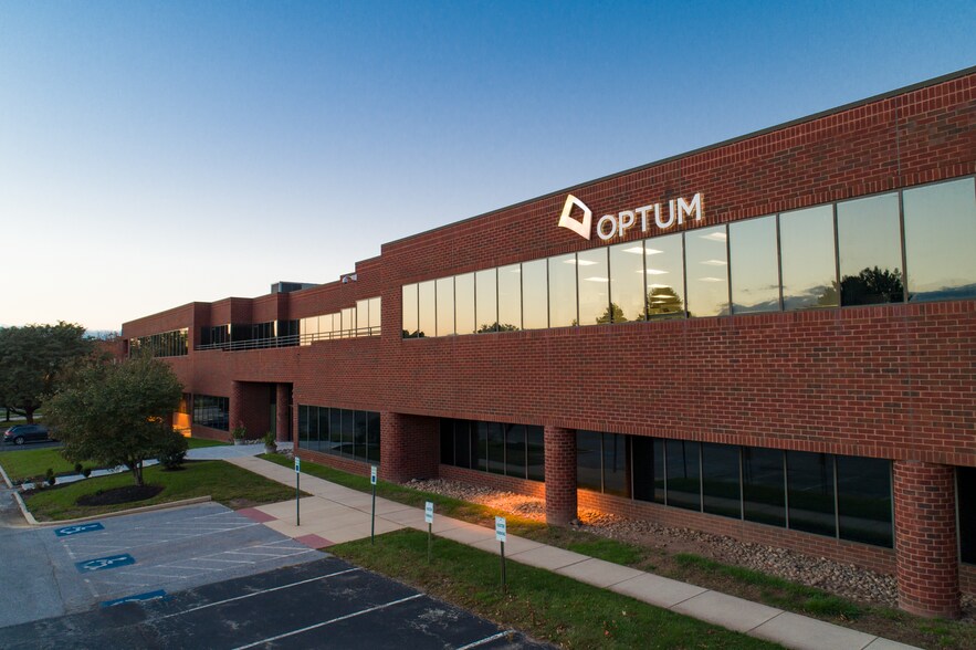 More Photos Of 2500 Monroe Blvd, Norristown Office For Lease