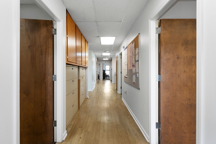 More Photos Of 112 Old Mill Rd, Cartersville Research And Development For Sale