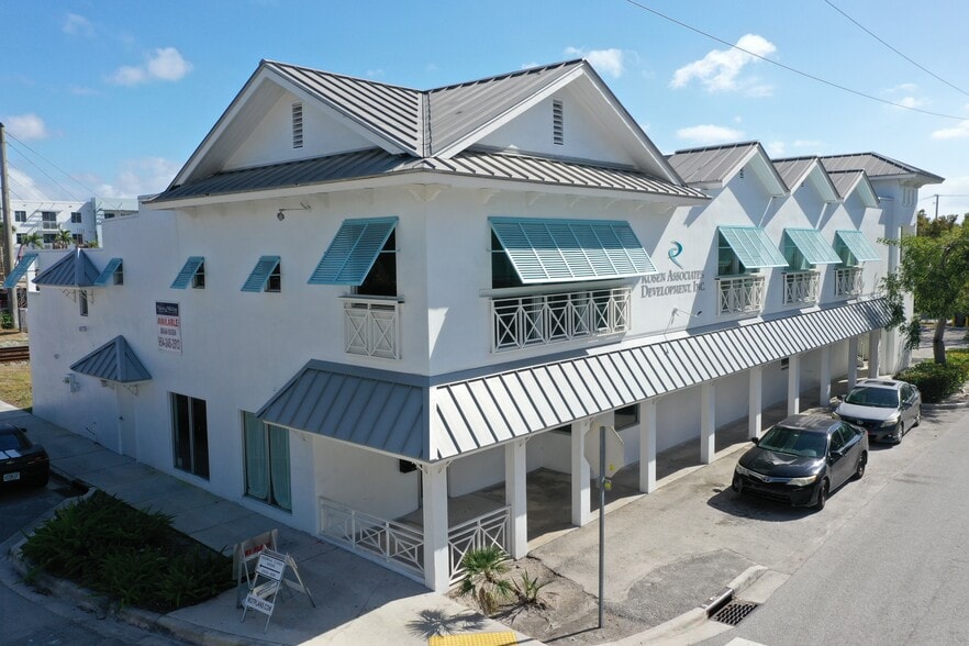 More Photos Of 101 SE 2nd Ave, Delray Beach Restaurant For Lease