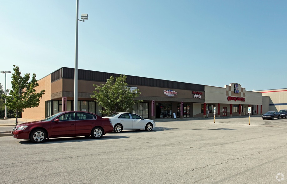 More Photos Of 5455 Airport Hwy, Toledo Storefront For Sale