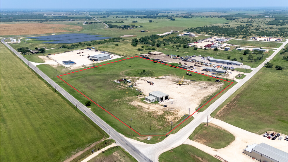 Primary Photo Of 101 Rancho Grande, Floresville Service For Sale