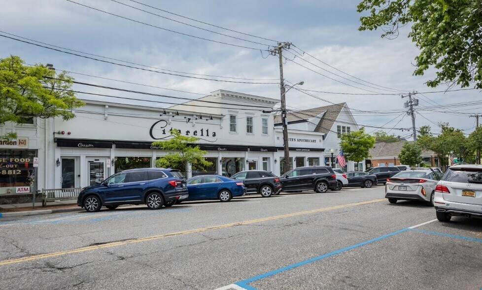 More Photos Of 1 Hampton Rd, Southampton Storefront Retail Office For Sale