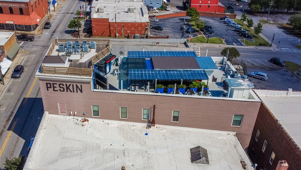 More Photos Of 21 E Athens St, Winder General Retail For Sale